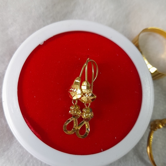 22crt gold jewellery - Picture 9 of 16